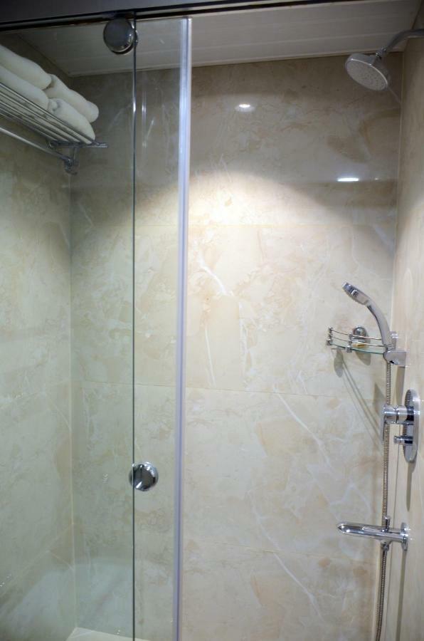Hotel Radiance Bareilly Exterior foto